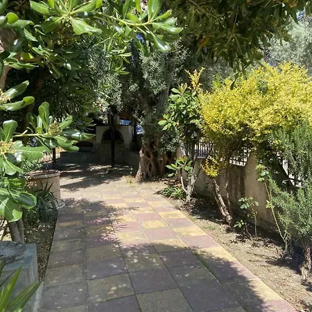 Varagas Bliss Casa de Férias Sívros